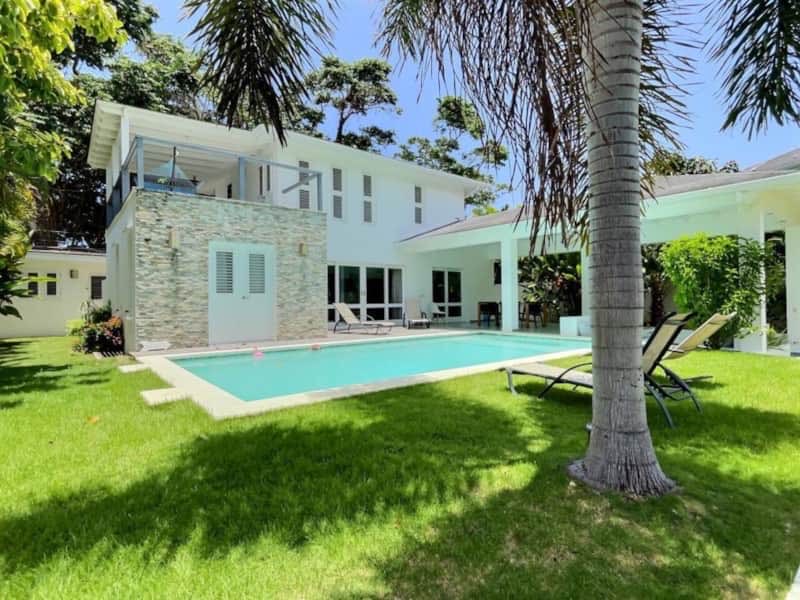 Villa Raf, villa with a private pool in Las Terrenas