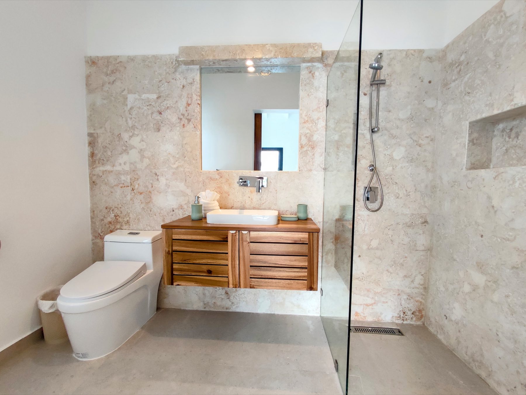 Villa Way, bathroom with walk-in shower